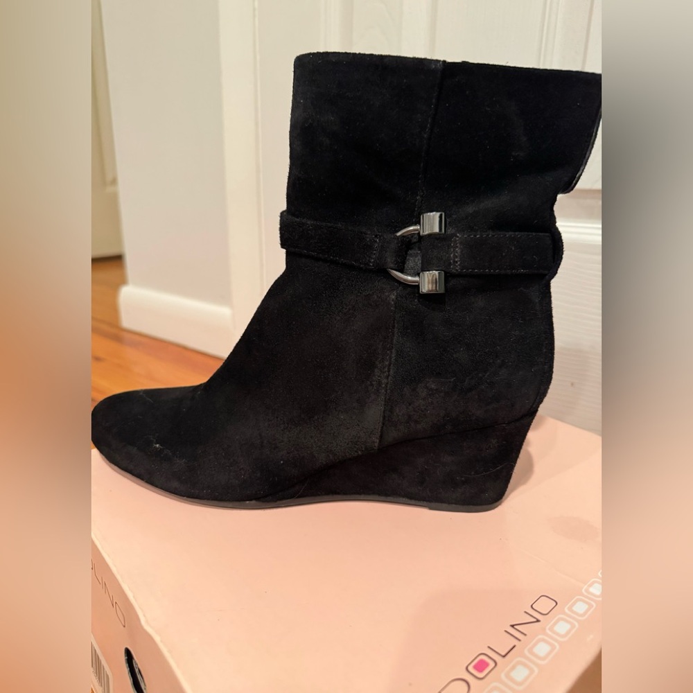 Bandolino Wedge Boot
